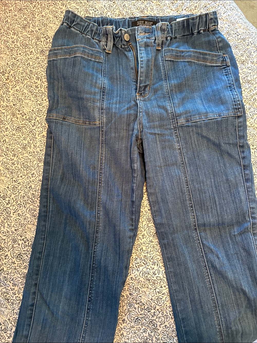 Judy Blue women’s  Relaxed Blue Denim Jeans